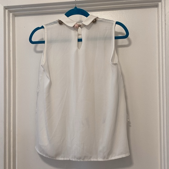 Top Chiffon With Daisy Appliqués - Picture 7 of 12